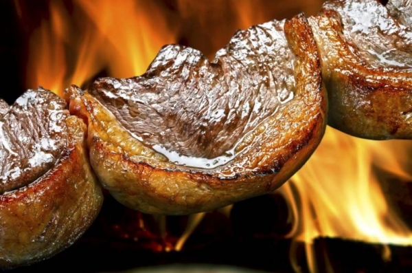 Churrasco no espeto carne picanha Stock Photo